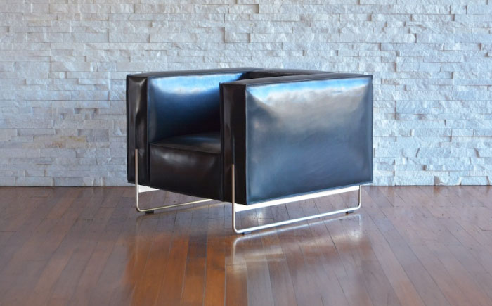 ソファ VONO#15（オリーブグリーン）HIBIKI（ヒビキ） パーソナルソファ アニリンレザー製 ソファ レザー 革 ファニチャー 家具 いす 椅子 人気 おすすめ 広島県福山市/株式会社心石工芸 [BABV024]