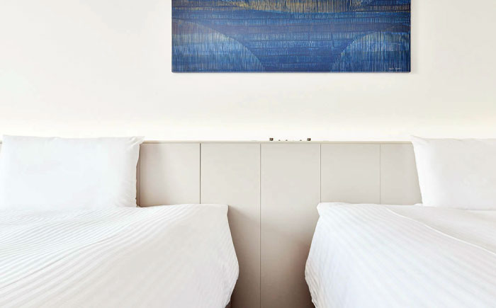 『ベッセルホテル福山』ペア宿泊券（コンフォートツインルーム）朝食付き 広島県福山市/株式会社ベッセルホテル開発 ベッセルホテル福山  ツインルーム 宿泊券 招待券 朝食付き ペア宿泊 駐車場無料 添い寝無料 ビジネスホテル ファミリー 客室広い クイーンサイズベッド 立型バスルーム 子連れ [BADA003]