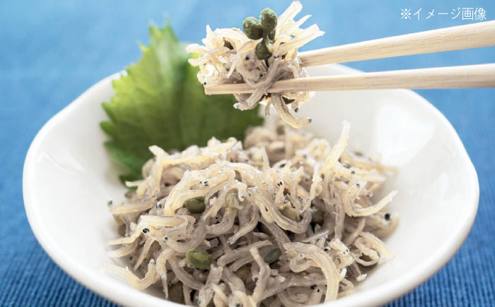 【全12回定期便】ちりめん 甚ごろうのちりめん山椒 2袋 （60g×2袋） 広島県福山市/甚ごろう 山椒 ちりめん じゃこ ちりめんじゃこ ご飯のお供 和食 惣菜 ギフト [BAEC064]