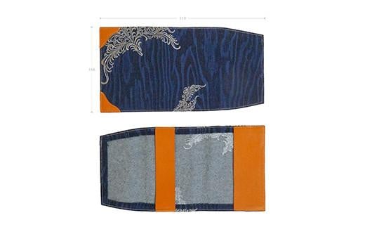 ブックカバー 文庫サイズ 刺繍バージョン ブックカバー デニム ノート 本 カバー 文庫本 お洒落 おしゃれ 木製 本革 広島県福山市/有限会社アルファ企画 [BAFB011]