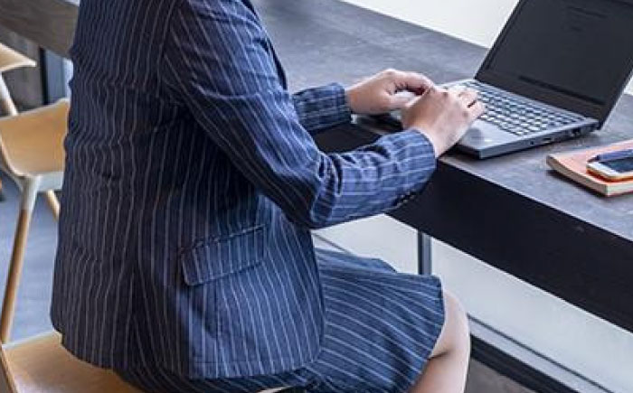 スーツ 【レディース】 国産デニムの「パターンオーダーセットアップ」（フレア・ストライプ） スーツ ファッション セットアップ デニム ジャケット スカート 広島県福山市 / 山陽染工株式会社 [BADS032]