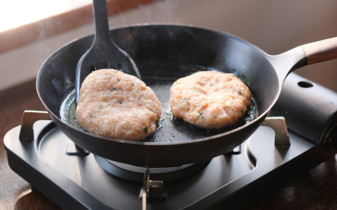 鶏ハンバーグ/成形済み7枚入り/鶏肉 ミンチ ハンバーグ 簡単調理