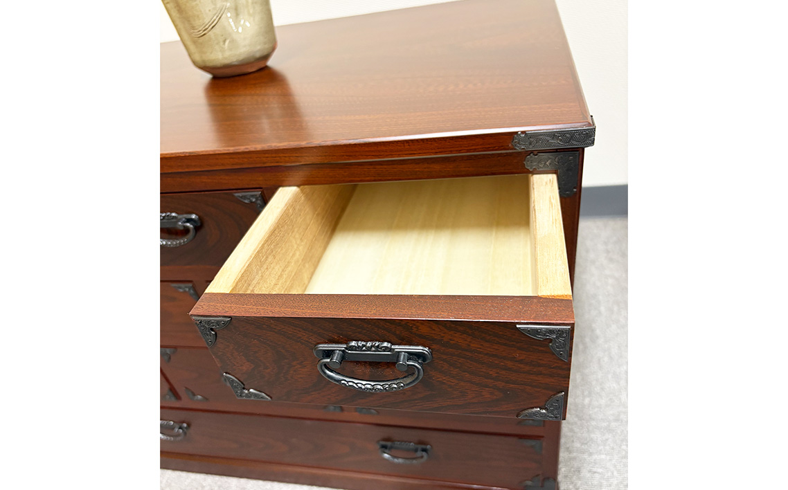 府中民芸家具　高級小箪笥　50型（4段9杯）20kg