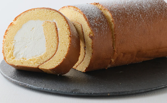 【出来立てを瞬間冷凍】アイスロールケーキとしても食べられるパンセロール