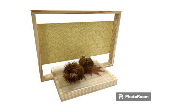 木製飾り台（フレーム型）