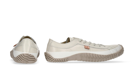 SP－110　Ivory　サイズS（24.5cm） S（24.5cm）