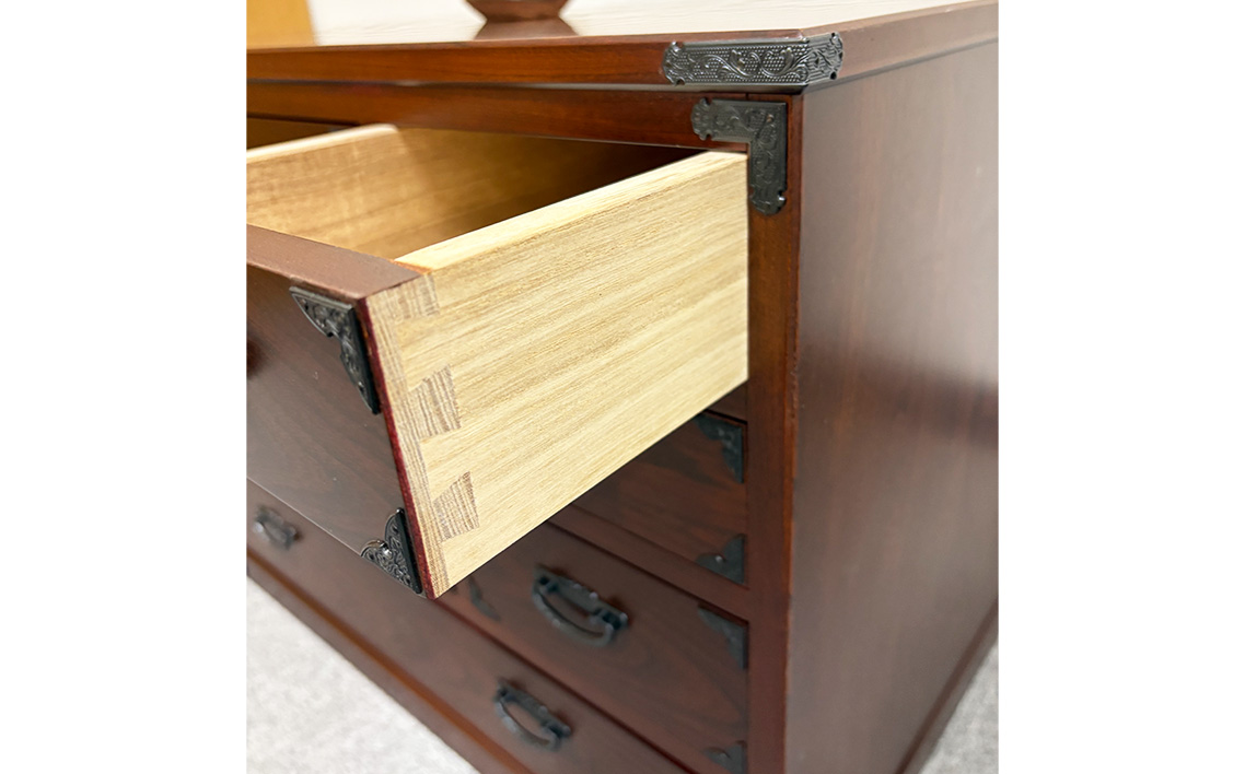 府中民芸家具　高級小箪笥　50型（4段9杯）20kg