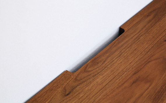 （OK）AUTHENTICITY TV BOARD TⅡ S