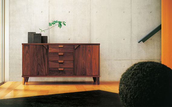 (OK) AUTHENTICITY  L BOARD T