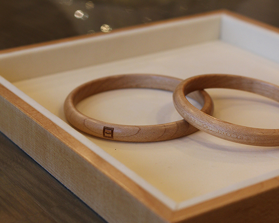 SHINBEY　バングル　ナチュラル　L