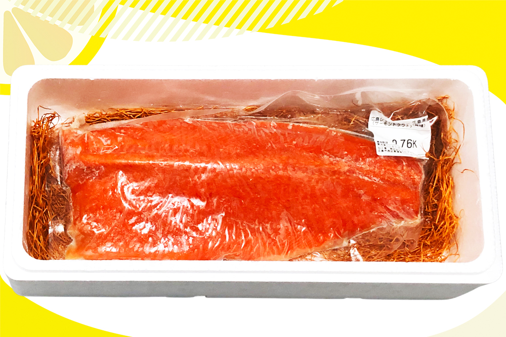 広島レモンサーモン フィーレ 700g (半身 皮あり おろし身) ｜大容量 刺身 生食用 冷凍 国産 サーモン 瀬戸内海 骨抜き 皮付き フルーツ魚 鮭 サケ さけ 阿多田島 ふるさと ランキング 人気 [1837]
