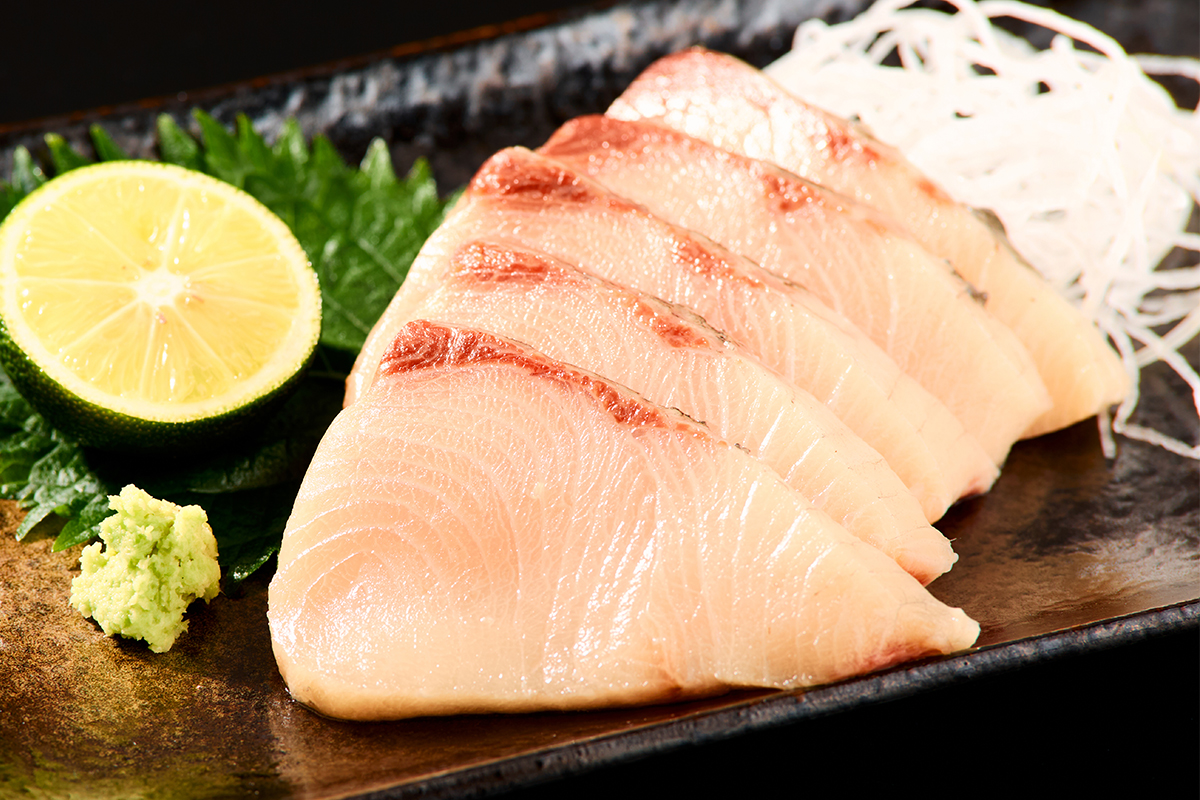 あたたブリtoレモン (皮なし) 4パック (合計800g)｜大容量 刺身 生食用 冷凍 国産 鰤 切り身 瀬戸内海 国産 しゃぶしゃぶ ぶりしゃぶ 照り焼き 鰤丼 ご飯のお供 生産量日本一 レモン 広島 阿多田島 ふるさと ランキング 人気 [1836]