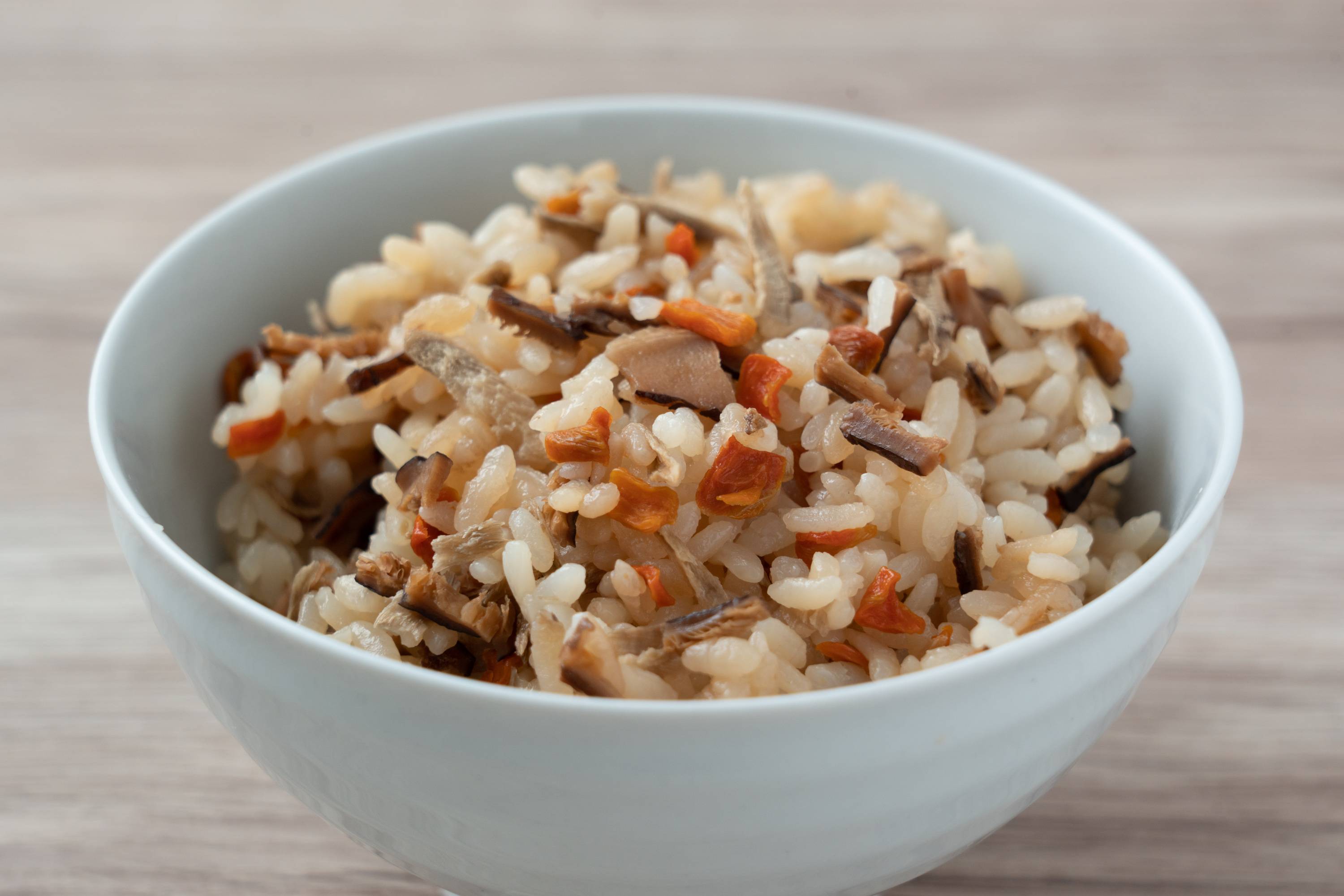 非常食　【長期保存可能】ストックライス炊き込みご飯　２００ｇ×２４個