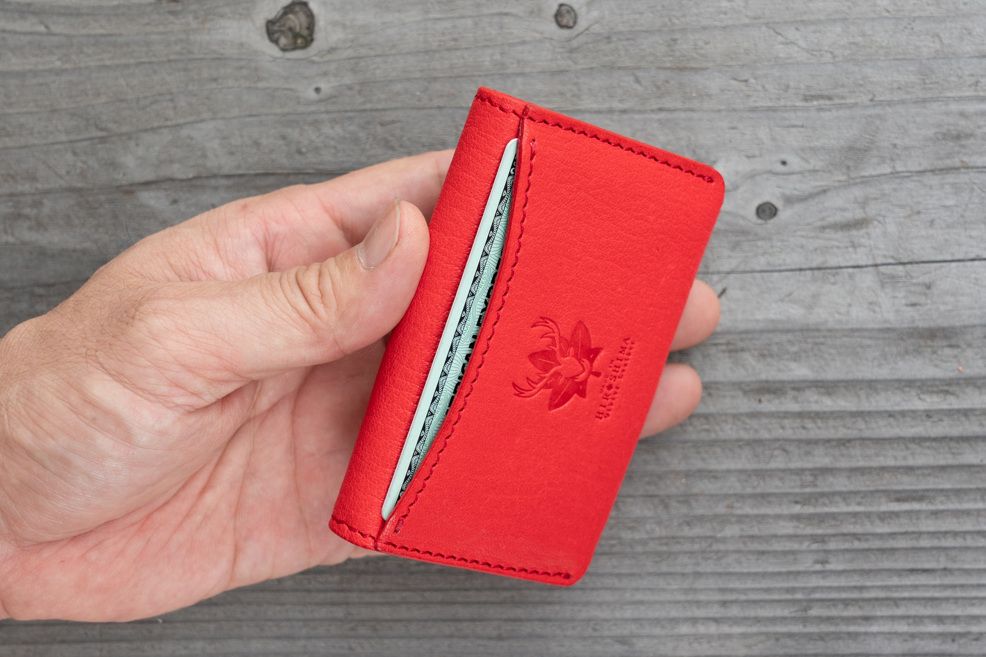 広島ジビエレザー　東広島産天然鹿革　ミニマム財布　お札もカードも小銭もオールインタイプ　【03レッド】