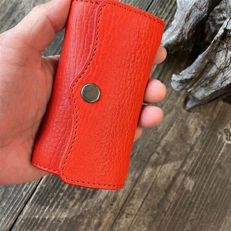 【広島ドラゴンフライズ×ベルズスクエア】コラボ　東広島産鹿革使用☆5連キーケース　カードも収納OK！大きめサイズで収納◎