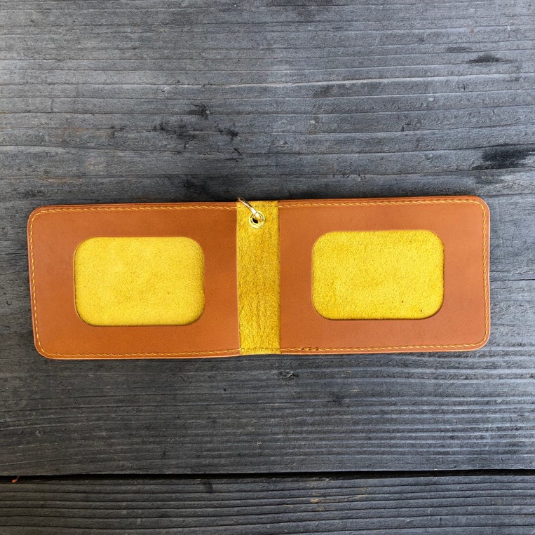 広島ジビエレザー　東広島産天然鹿革二つ折りID/パスケース　免許証入れやマイナンバーカード入れにも【02キャメル】