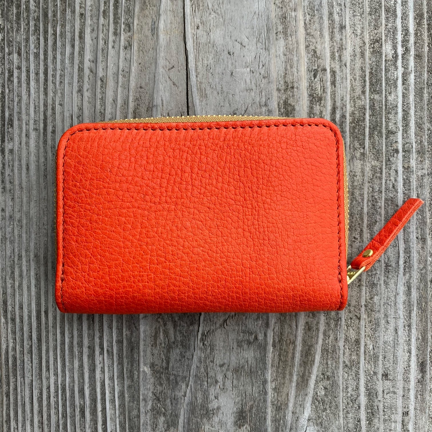 【広島ドラゴンフライズ×ベルズスクエア】コラボ　東広島産鹿革使用☆ミニラウンドファスナー財布！ポケットに収まるコンパクトさと使いやすさ◎