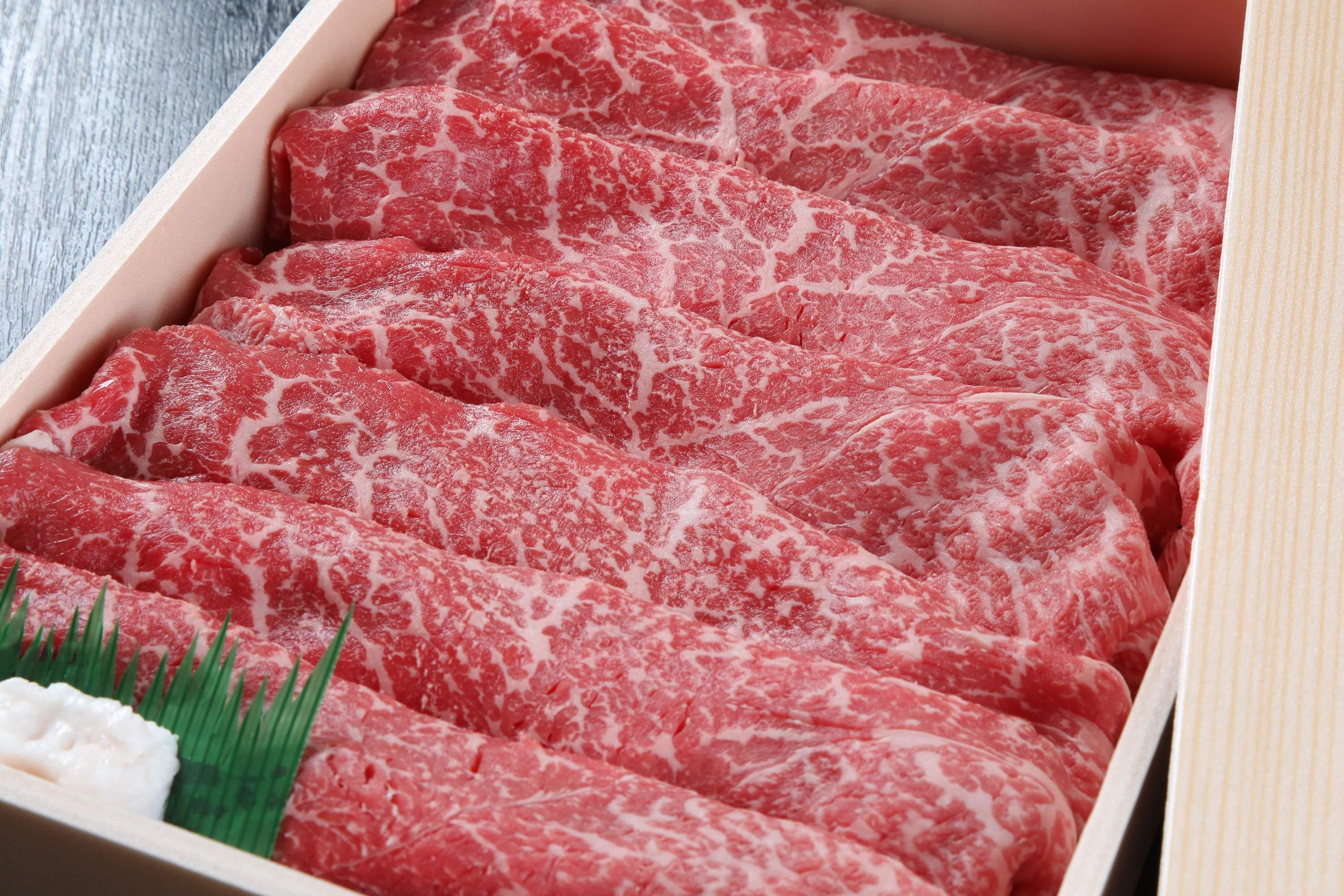 黒瀬牛 すき焼き用　1kg【配達不可：北海道・沖縄・離島】