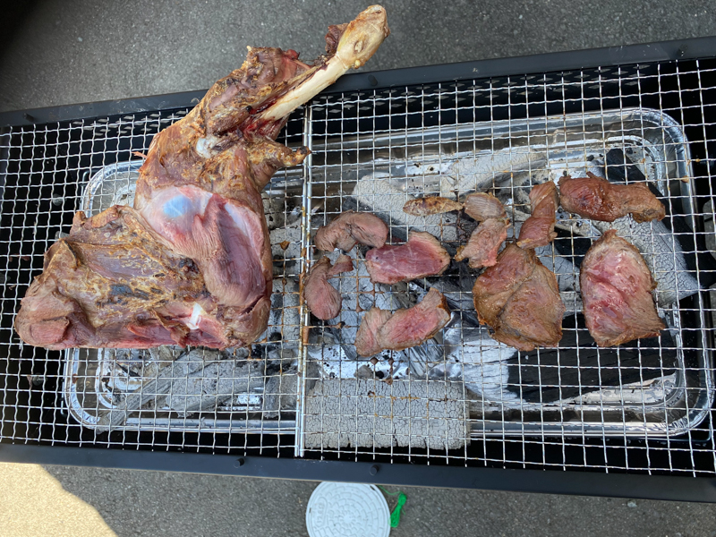 栄肉　スペシャルBBQ骨付き鹿肉