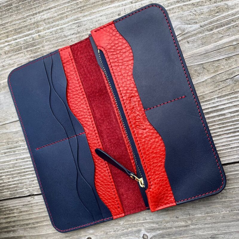 【広島ジビエレザー×広島東洋カープ】東広島産鹿革使用☆柔らかくて使いやすいスタンダードな長財布　カープ坊や