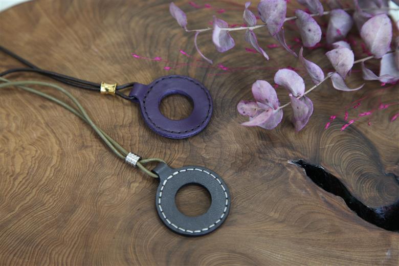 レザーグラスホルダー(ステッチ有）黒