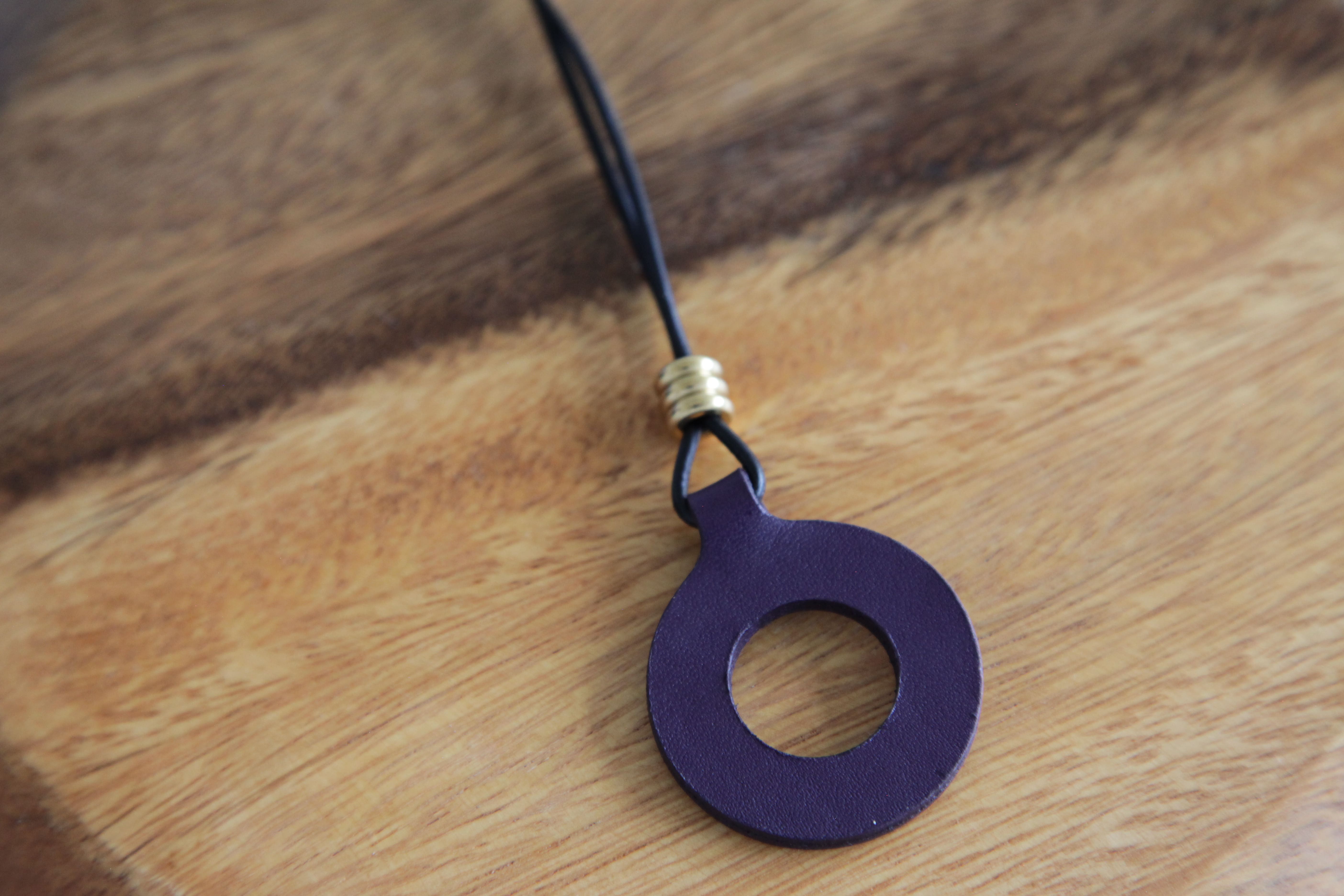 レザーグラスホルダー(ステッチ無）紫