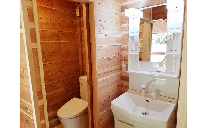 OutdoorFunキャンプフィールド ログキャビン利用券 1枚