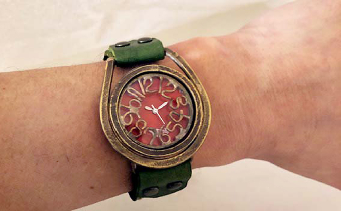 HR24の手作り時計　C（男女兼用）オリ－ブ