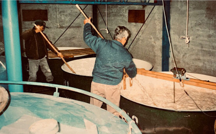 島の地酒！【全12回定期便】穏やかな瀬戸内海の海辺でうまれた『島の香』上撰 1.8L日本酒 お酒 人気 ギフト 料理 正月 おせち ＜津田酒造株式会社＞江田島市[XAK020] 定期便