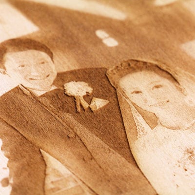 【オーダーメード】オリジナル木製レーザー彫刻フォト(木製スタンド付き)