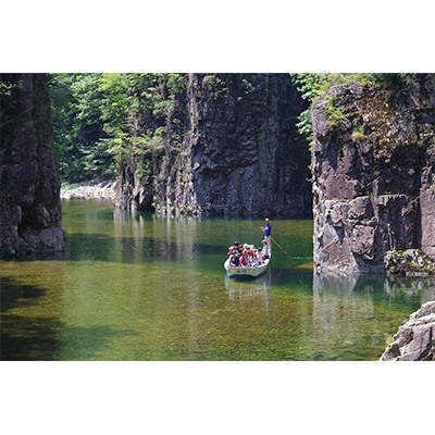 三段峡の絶景をガイドさんと歩く『森林セラピー』ペア体験(2名様)+オリジナルコースター