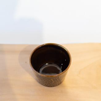 そば猪口 メラメラ 飴色 食器 猪口 陶芸品 工芸品 木と土calm プレゼント ギフト クリスマス お誕生日 結婚祝い 下関市