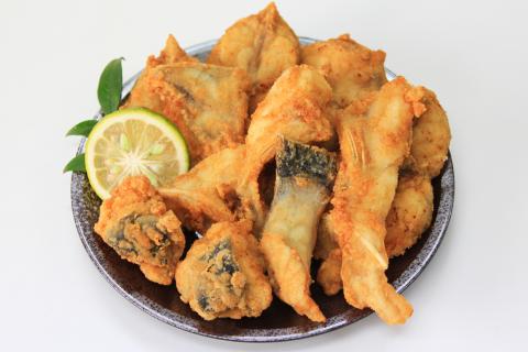 【本場下関の目利き】お鍋と唐揚げ2つの味わい、山口県産本とらふぐちり鍋・唐揚げセット[300g+300g]鍋だし・ぽん酢・もみじおろし付き