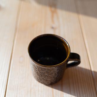 メラメラ マグカップ 寸胴 茶 食器 カップ 陶芸品 工芸品 木と土calm プレゼント ギフト クリスマス お誕生日 結婚祝い 下関市