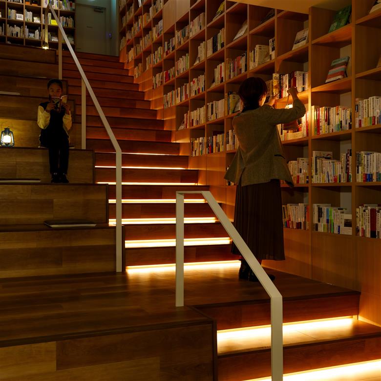 ねをはす Book ＆ Hotel 宿泊 補助券 9,000円分 チケット 補助券：9,000円分