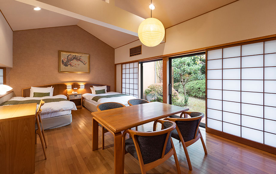 宿泊 券 1泊2食付き 温泉 大人 2名 90,000円分 会席 料理 名湯 下関 山口