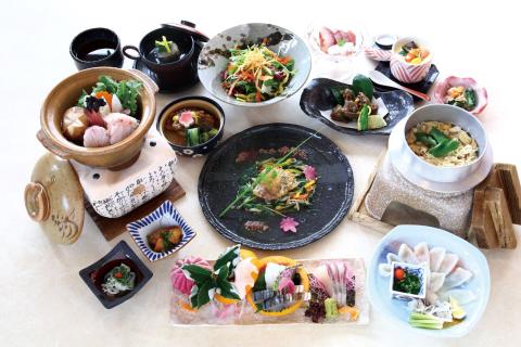 宿泊 券 1泊2食付き 温泉 1名 11,000円分 会席 料理 名湯 下関 山口