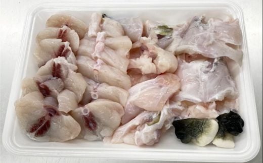 【北海道・東北・沖縄・離島配送不可／着日指定必須】2025年11月以降発送 活とらふぐ刺身 鍋用ふぐセット 3～4人前 ふぐ 刺身 ふぐ刺し フグ トラフグ