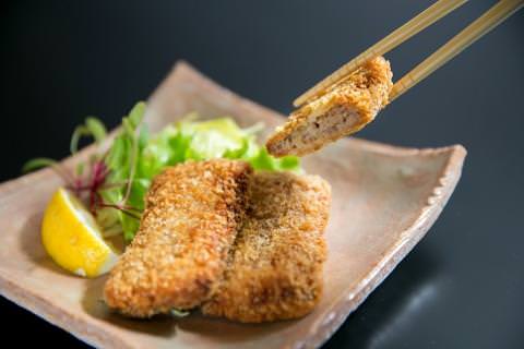 E062 昭ちゃんコロッケCセット（ミンチカツ10個×2P）