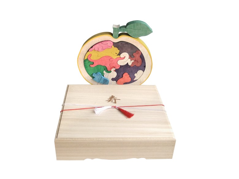 木工 おもちゃ 萩だいだい 十二支 専用飾り台付 工芸品｜HG000180