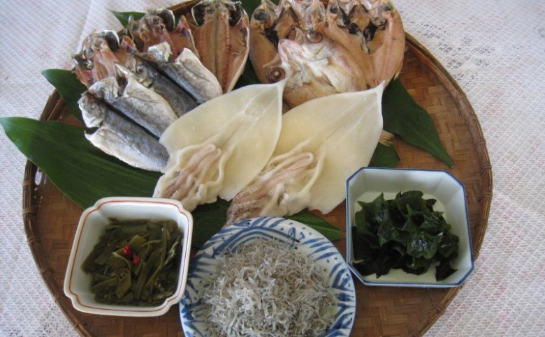 萩のおいしいお魚セット 6種 あじ のどぐろ イカ 一夜干し わかめ ちりめん｜HG001050