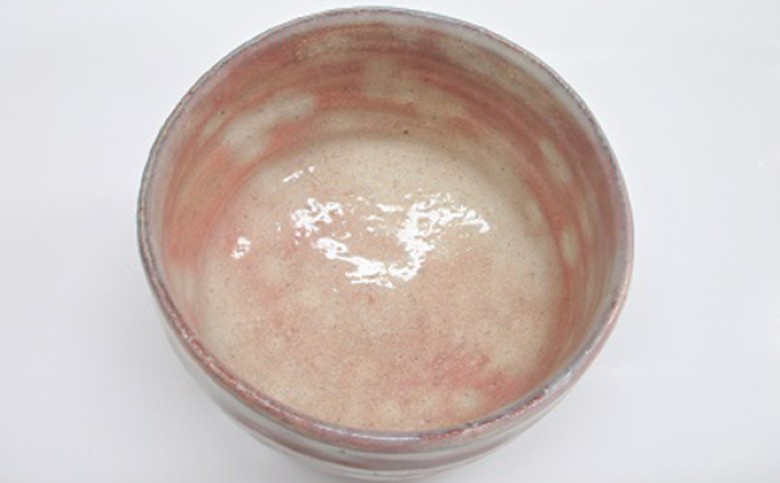 8代佳炎作　萩焼　抹茶茶碗（楽形）｜HG000009