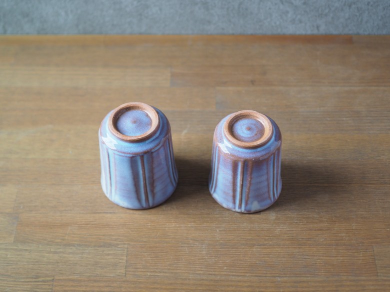 しのぎ組湯呑（粉引紫）｜HG000653