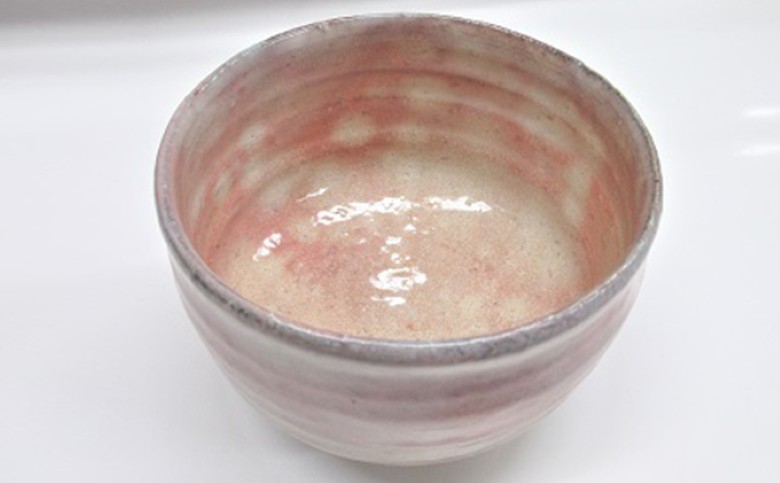 8代佳炎作　萩焼　抹茶茶碗（楽形）｜HG000009