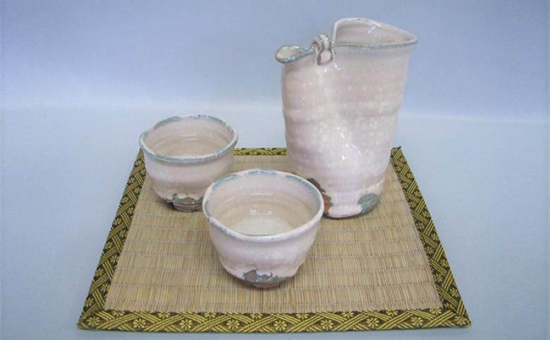 萩焼 白結晶冷酒器｜HG000108