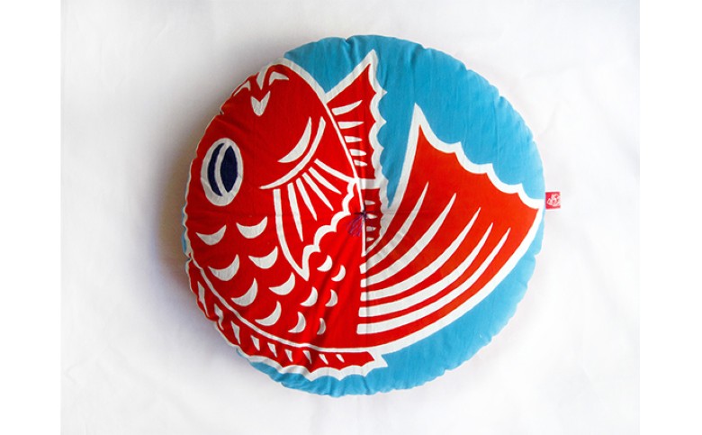 岩川旗店クッション（鯛）｜HG000182