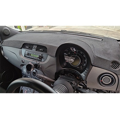 アバルト500-595用アルカンターラダッシュマット 右ハンドル車用