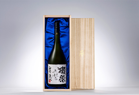 獺祭 磨きその先へ マグナムボトル（2.3L）【(株)獺祭】