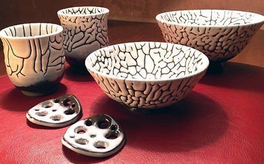 幸せ家族　開運白蛇釉セット