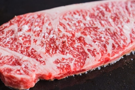 長州ながと和牛「サーロインステーキ」400g(200g×2枚)【牛肉 肉 お肉 サーロイン ステーキ 小分け 希少 ギフト 贈り物 和牛 牛 ながと和牛 長門市】(12013)